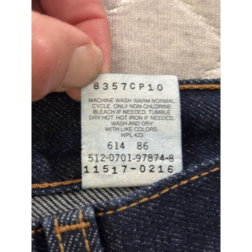 Vintage Levis 517 Jeans Girls Medium Blue Denim Boot Cut Slim Fit Made In‎ USA